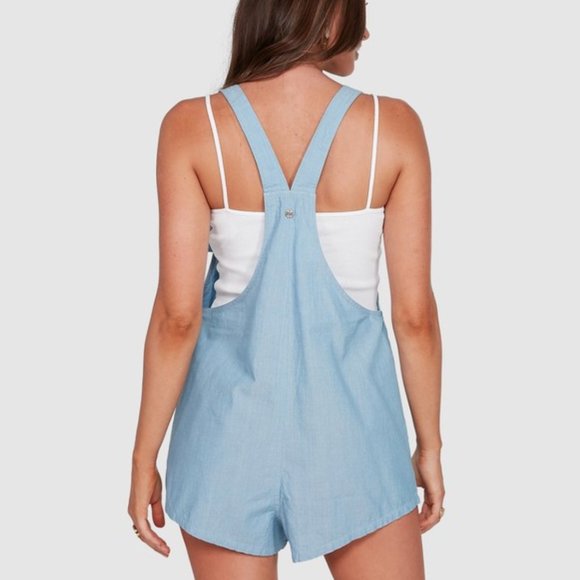 BILLABONG sz 8 womens weekender onesie chambray blue playsuit romper NEW pockets - Picture 2 of 13
